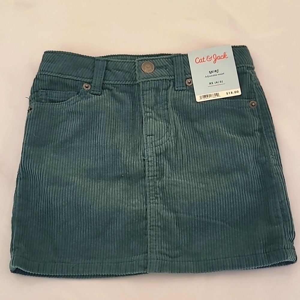 Cordoroy skirt